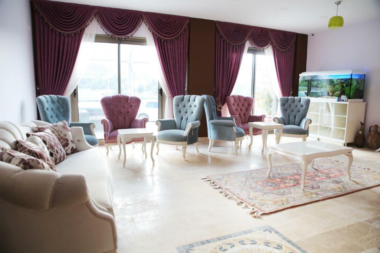 Zeytinli Konak Bed and Breakfast Smirne Esterno foto